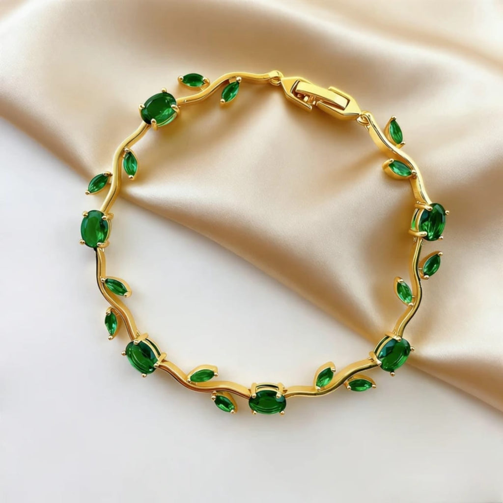 Elegant Floral Bracelet