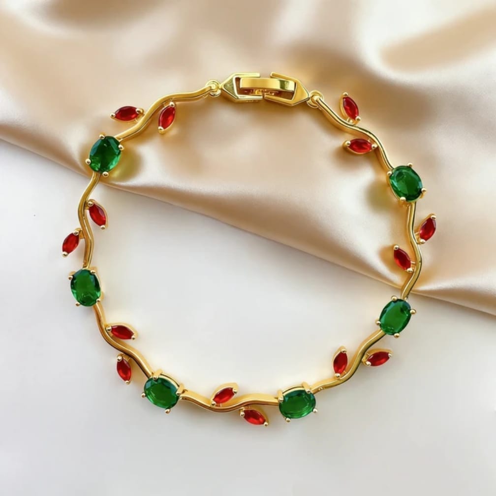Elegant Floral Bracelet
