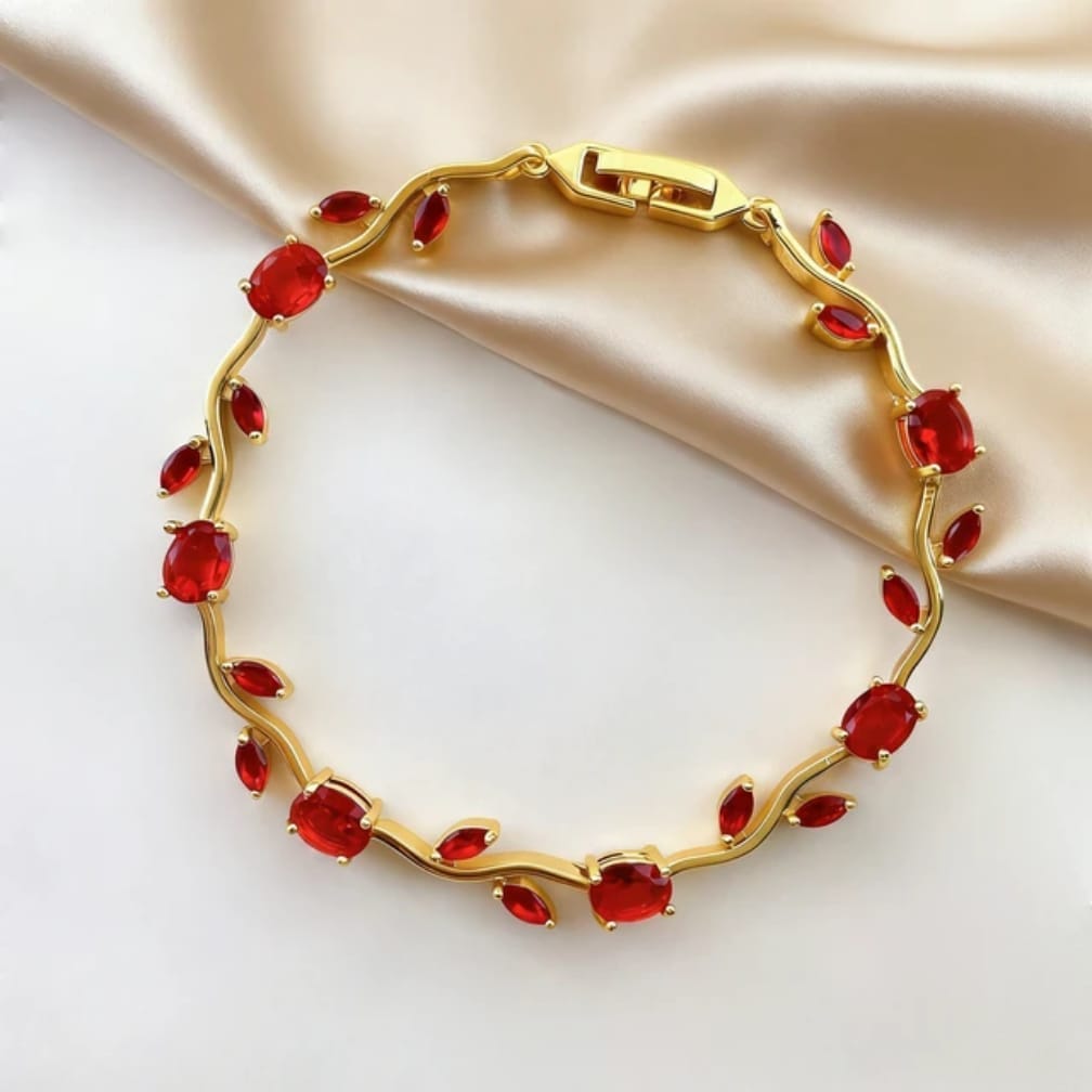 Elegant Floral Bracelet