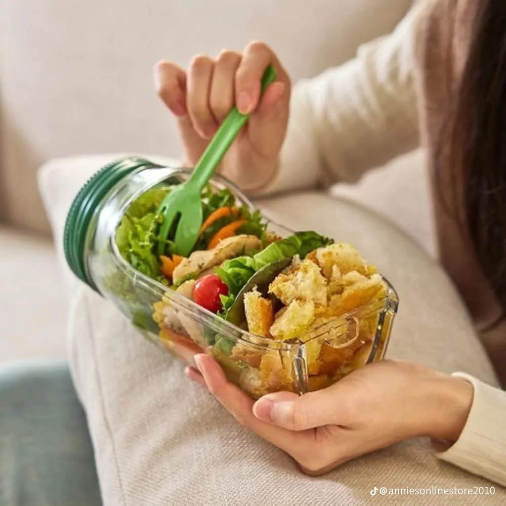 Innovative Side-Opening Salad Jar